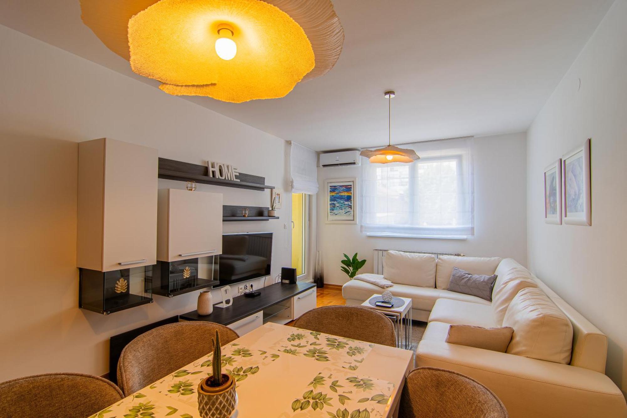 Flexible Selfcheckins 90 - - Garage - Loggia Zagreb